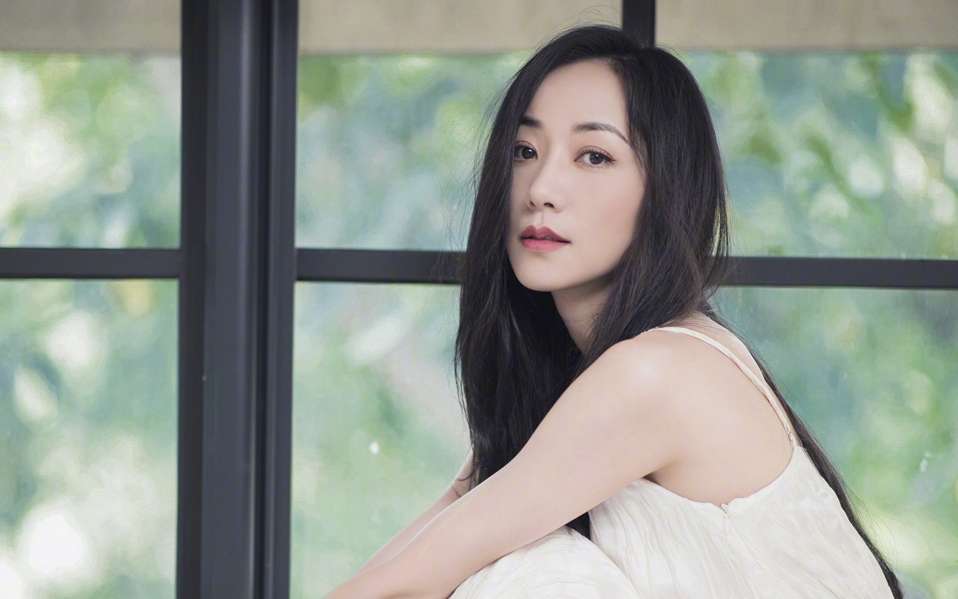 北爱尔兰队喜获欧洲杯正赛席位，实力强劲勇敢前行，只有两名球员曾在欧洲杯上为北爱尔兰进球